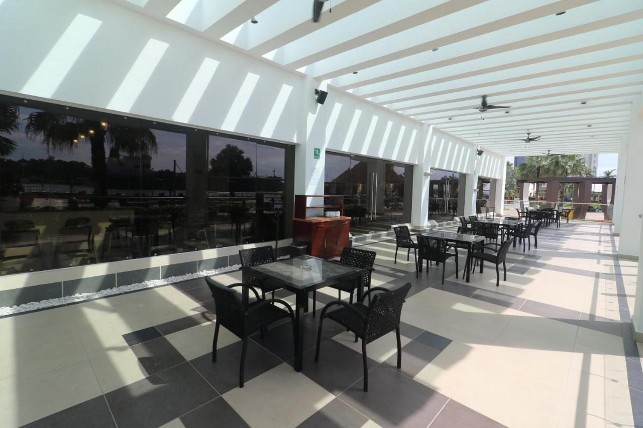 Holiday Inn Tuxpan - Convention Center By Ihg Eksteriør bilde